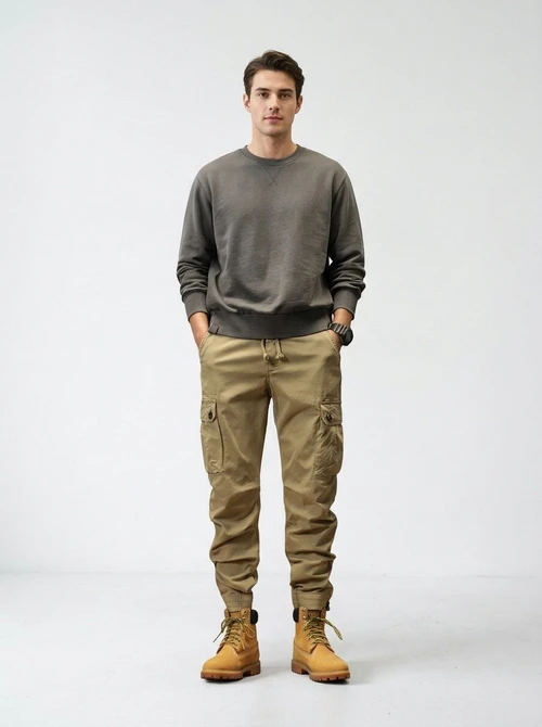 Vintage Relaxed Fit Cuffed Men's Cargo Pants for Casual Outdoor Wear