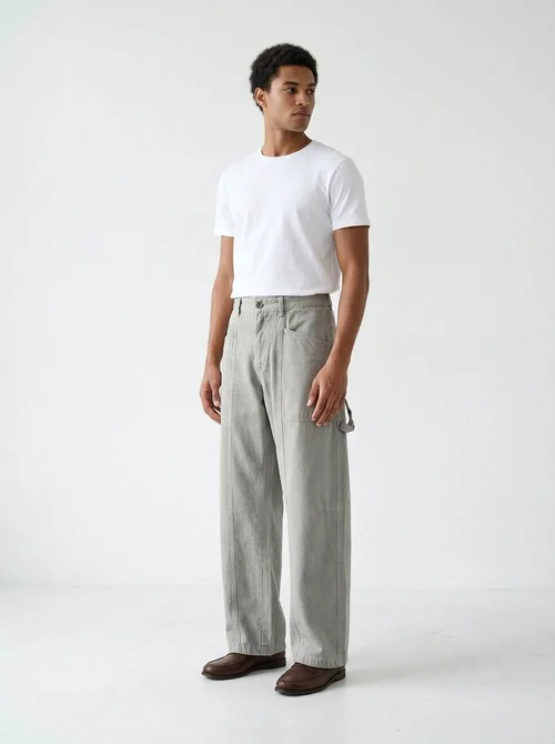 Relaxed Fit Multi-Pocket Men's Cargo Pants for Casual Wear