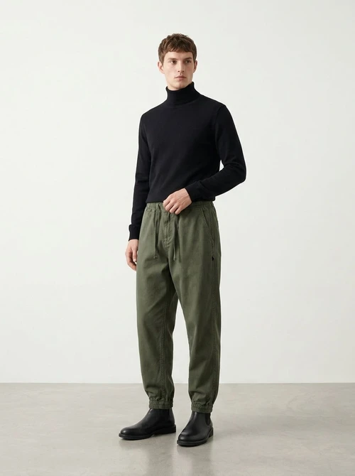 Vintage-Inspired Loose Fit Cuffed Men's Cargo Pants for Casual Sports Wear