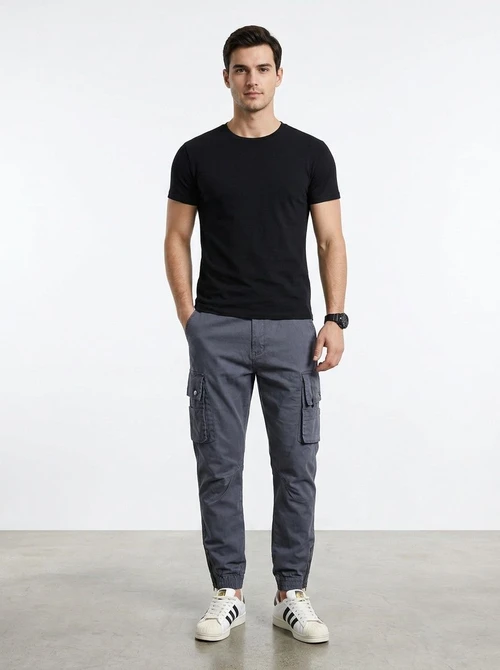 Relaxed Fit Stretch Tapered Men's Cargo Pants for Outdoor Casual Wear
