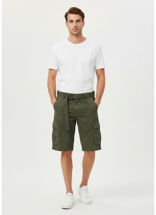 Vintage Loose Fit Streetwear Men's Cargo Shorts (Belt Not Included)