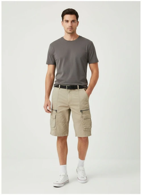 Vintage Relaxed Fit Multi-Pocket Men's Cargo Shorts for Summer Wear
