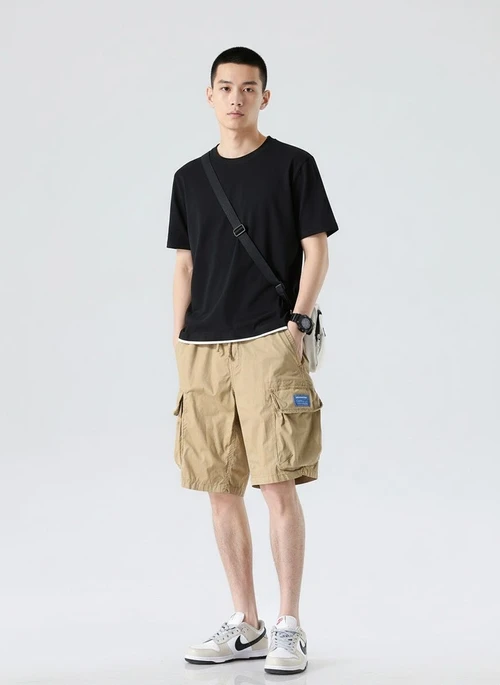 Relaxed Fit Multi-Pocket Men's Cargo Shorts for Versatile Outdoor Wear