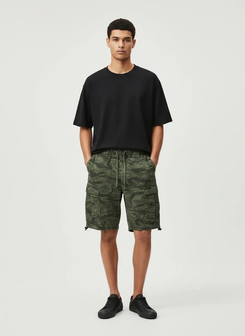 Relaxed Fit Athletic Men's Cargo Shorts for Summer Wear
