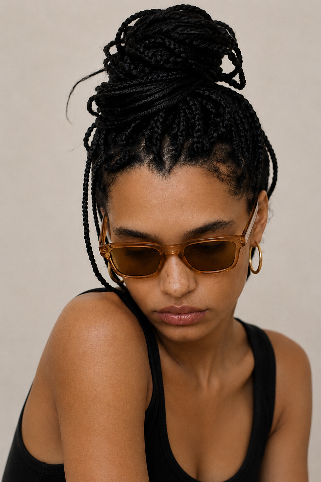 Rechteckige Sonnenbrille aus braunem Kunststoff #BS2503-0216