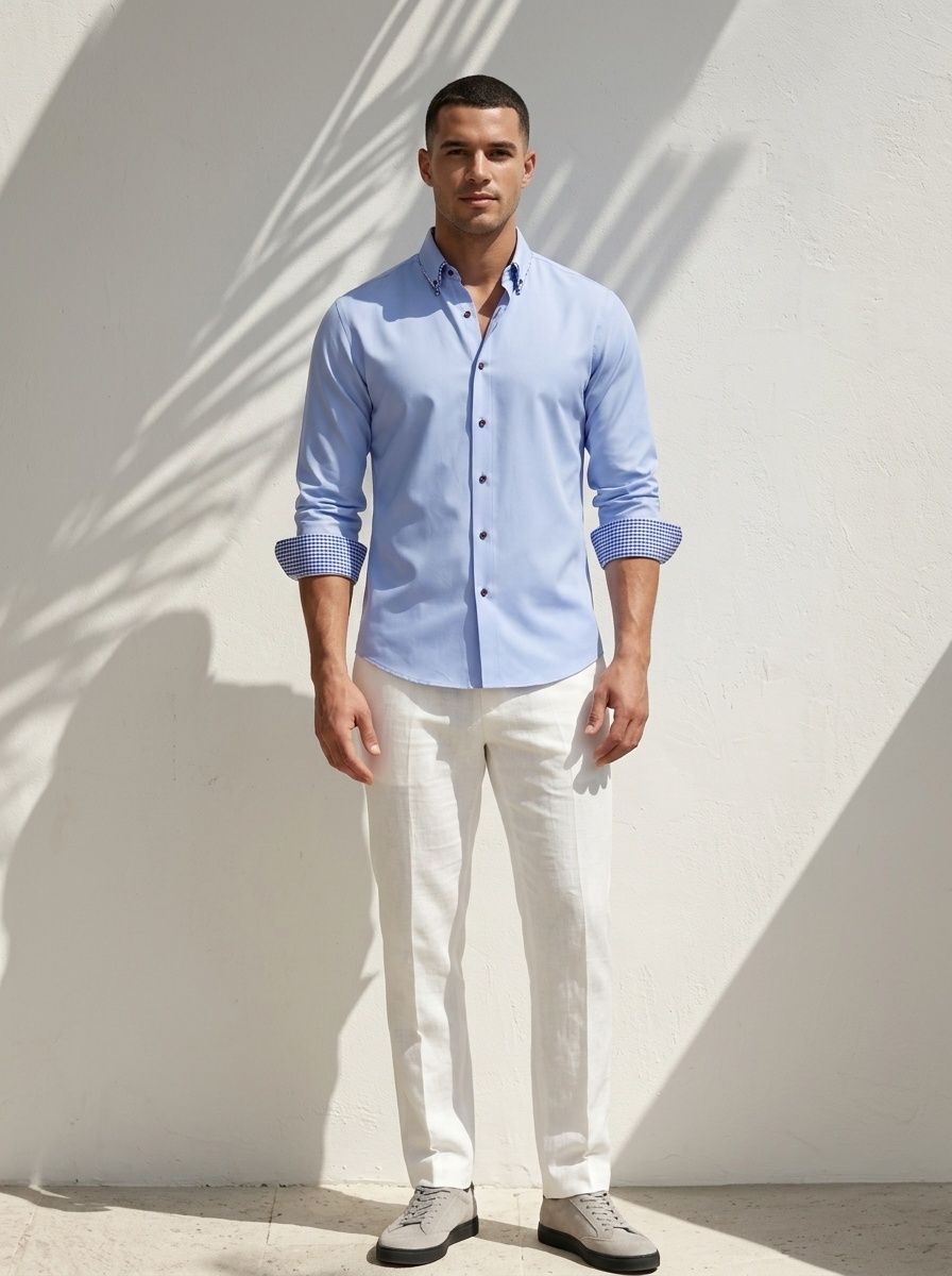 Camisa casual de hombre con botones y cuello alto.