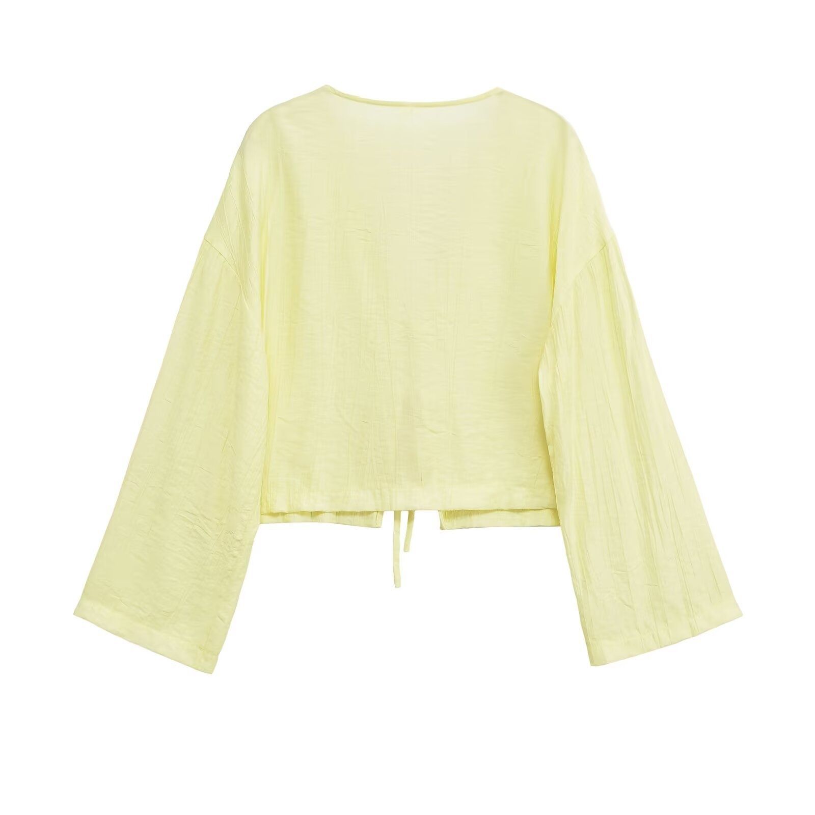 Top da donna a maniche lunghe con spalle drappeggiate e dettagli arricciati KUN-00120