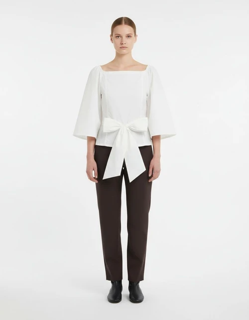 Camicetta con maniche a sbuffo e fiocco, top a corsetto KUN-00077