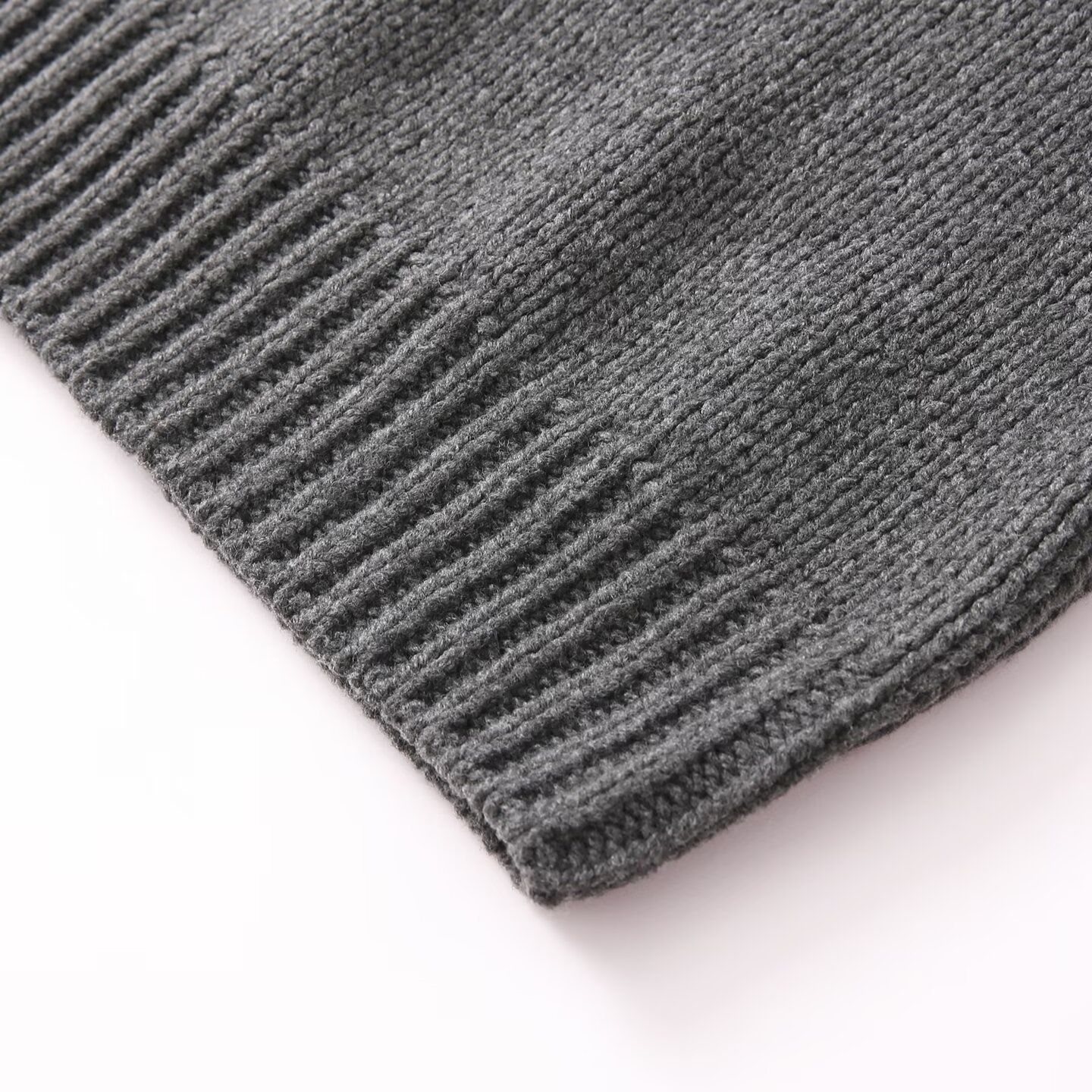 Ribbed Knit V-Neck Crop Top - Stylish Women's Short Sleeve KUN-00015