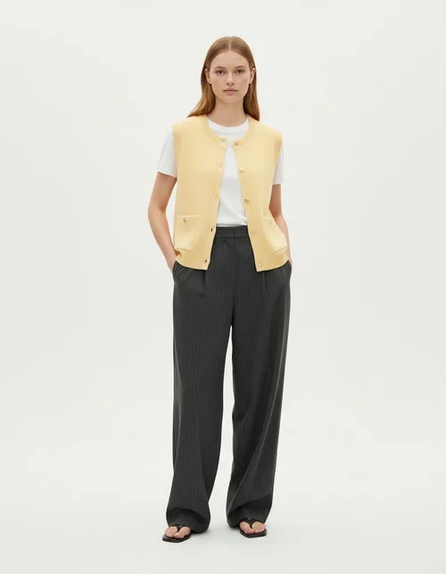 Gilet in maglia senza maniche - Elegante e versatile KUN-00094