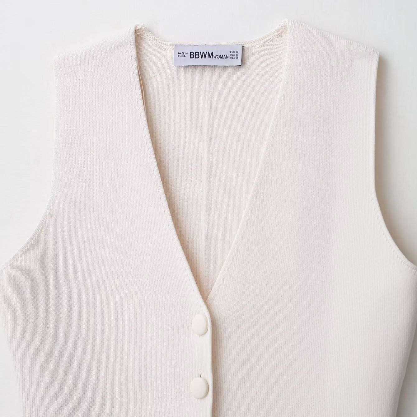 Knit Vest Button Detail - Chic European Style KUN-00107
