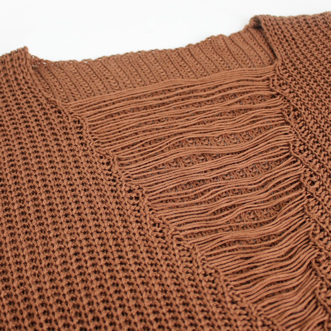 Maglia a maniche lunghe leggera con scollo traforato, ideale per primavera/estate, modello SSU-00052