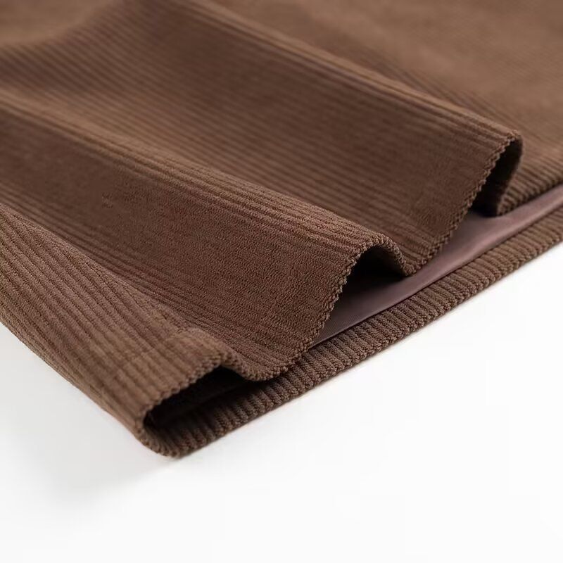 Jupe trapèze en velours côtelé - Modèle polyvalent KUN-00036