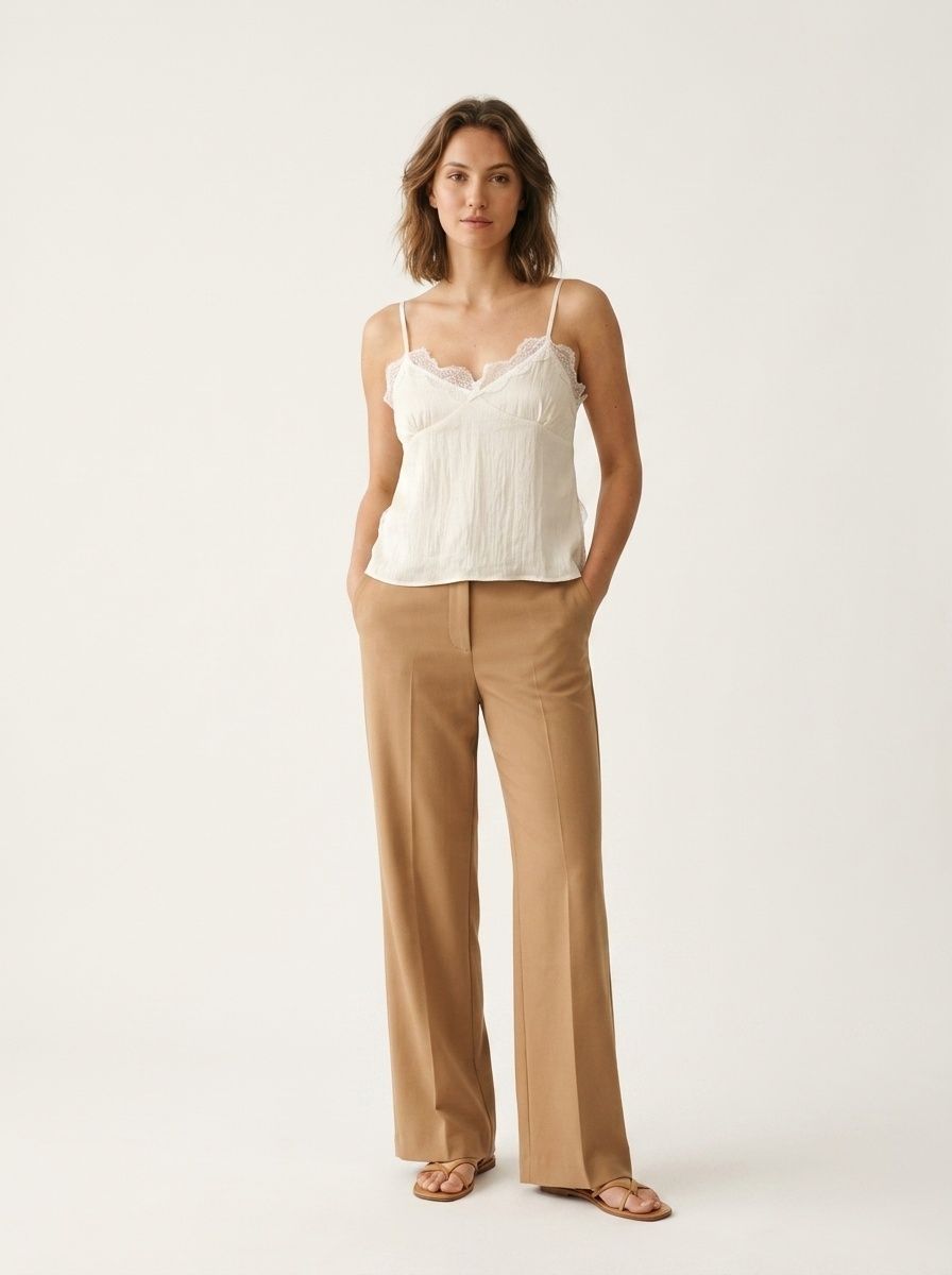 Elegante top senza maniche in raso con bordo in pizzo - Camicetta da donna