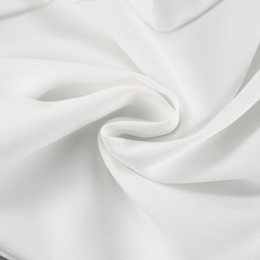 Pantalones anchos cruzados blancos elegantes - Diseño asimétrico moderno