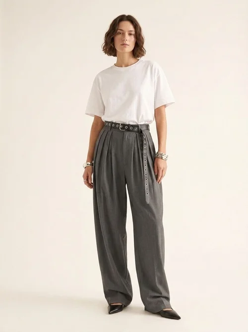 Pantaloni da donna grigi a vita alta, gamba larga e pieghe