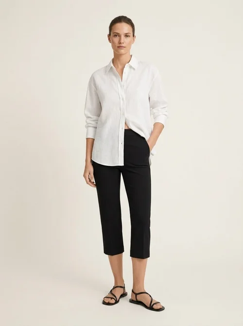 Women's Black High-Waist Capri Leggings