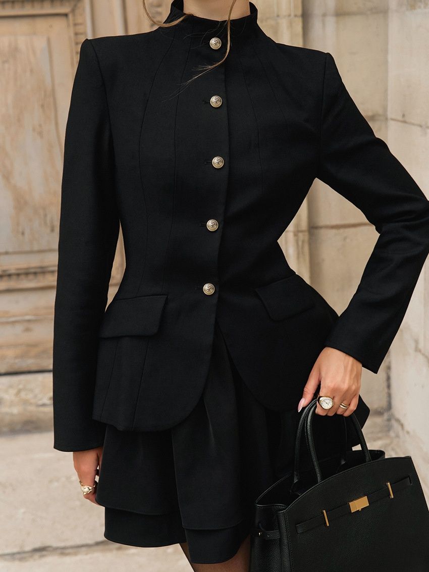 Conjunto de blazer peplum con cuello mandarín negro y minifalda