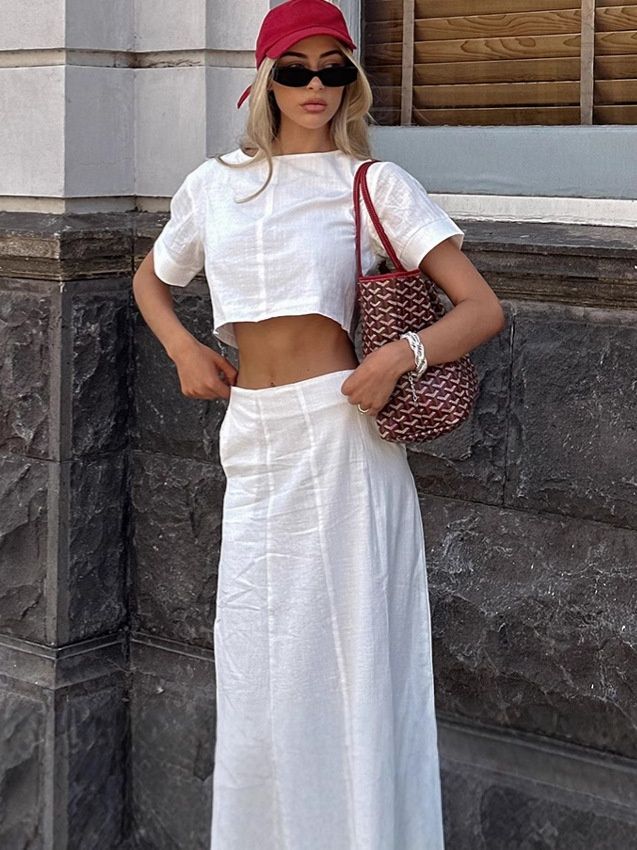 Conjunto elegante de top corto y falda larga de mezcla de lino blanco