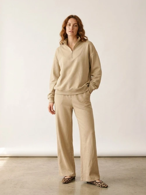 Ensemble sweat-shirt oversize à col zippé et pantalon large