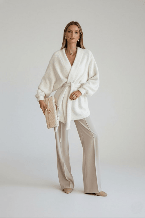 Wholesale Autumn/Winter Lazy Style White V-Neck Long-Sleeve Belted Loose Casual Mid-Length Furry Coat SFE-00002