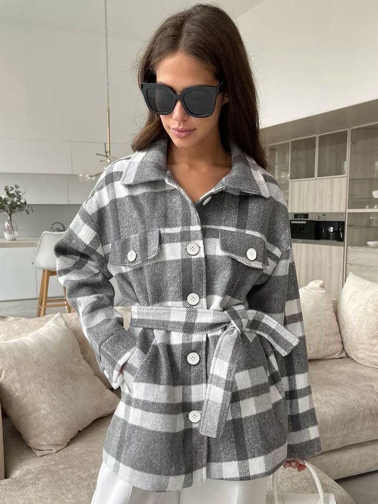 Chaqueta de mujer a cuadros con cinturón - Gris y blanco