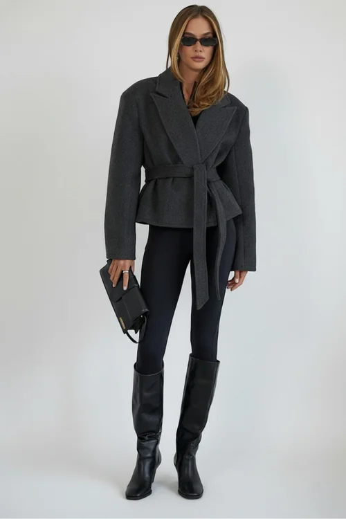 Blazer corto autunno/inverno (giacca da completo in misto lana, versatile, giovanile e di alta qualità con cintura in vita) SFE-00008