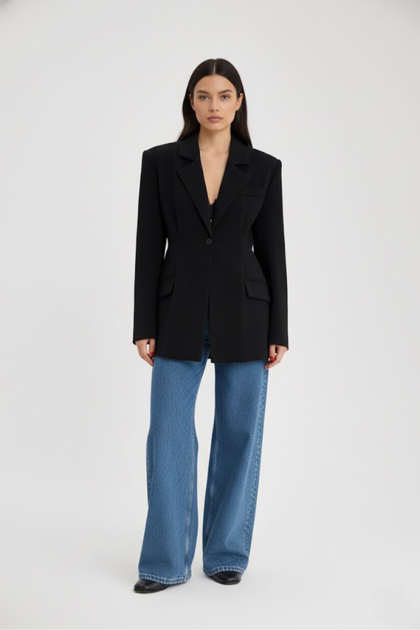 Autumn/Winter Retro Black Chic Slim-Fit Blazer Versatile Casual Fashion Notched Lapel Thin Top SFE-00010