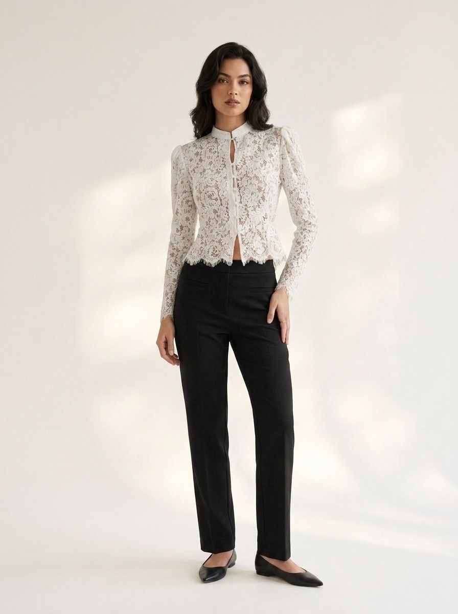 Chemisier élégant en dentelle blanche à col montant - Haut à manches longues