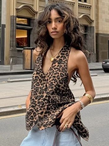 Top halter con estampado de leopardo - Blusa sin espalda con botones en la parte delantera