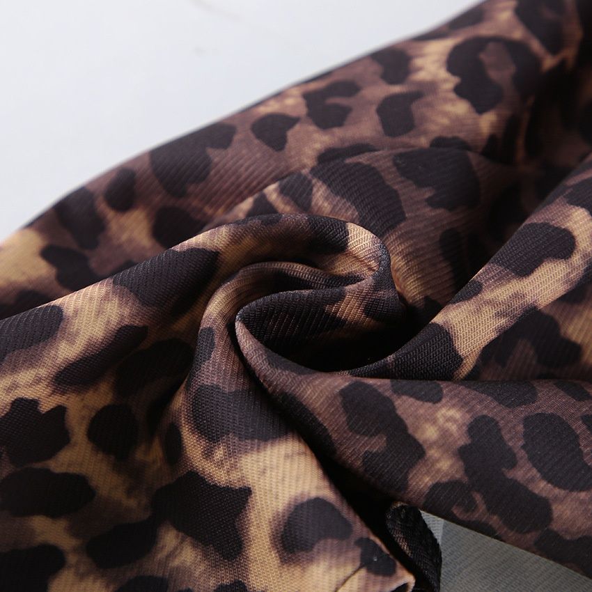 Top halter con estampado de leopardo - Blusa sin espalda con botones en la parte delantera