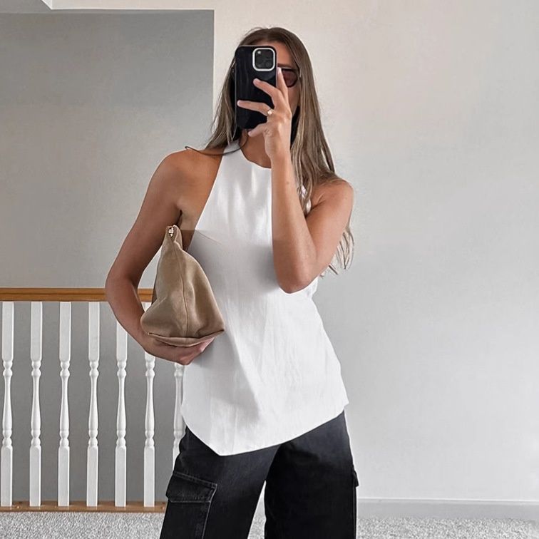 Top asimétrico con cuello halter y espalda anudada - Elegante mezcla de lino blanco