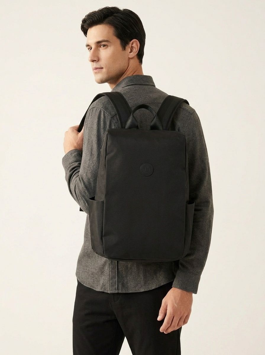 Sleek Minimalist Everyday Backpack - Modern & Durable