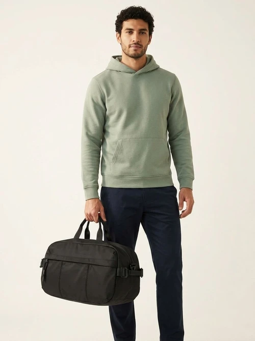 Sleek Black Crossbody Sling Bag for 11in Tablet