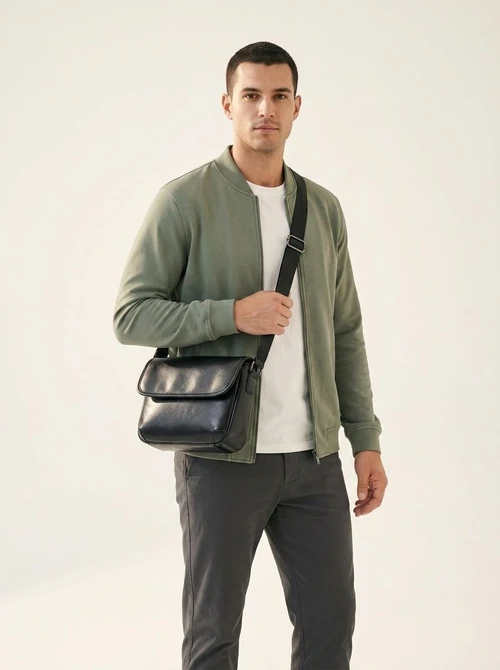 Men's Faux Leather Crossbody Bag - Sleek & Modern