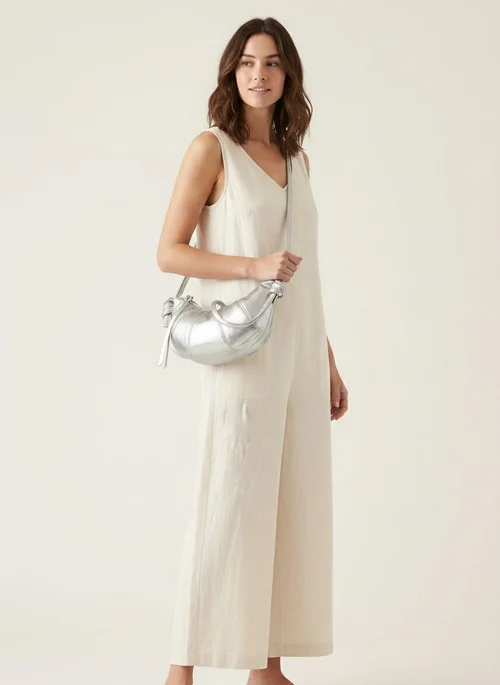 Croissant Knot Strap Shoulder Bag