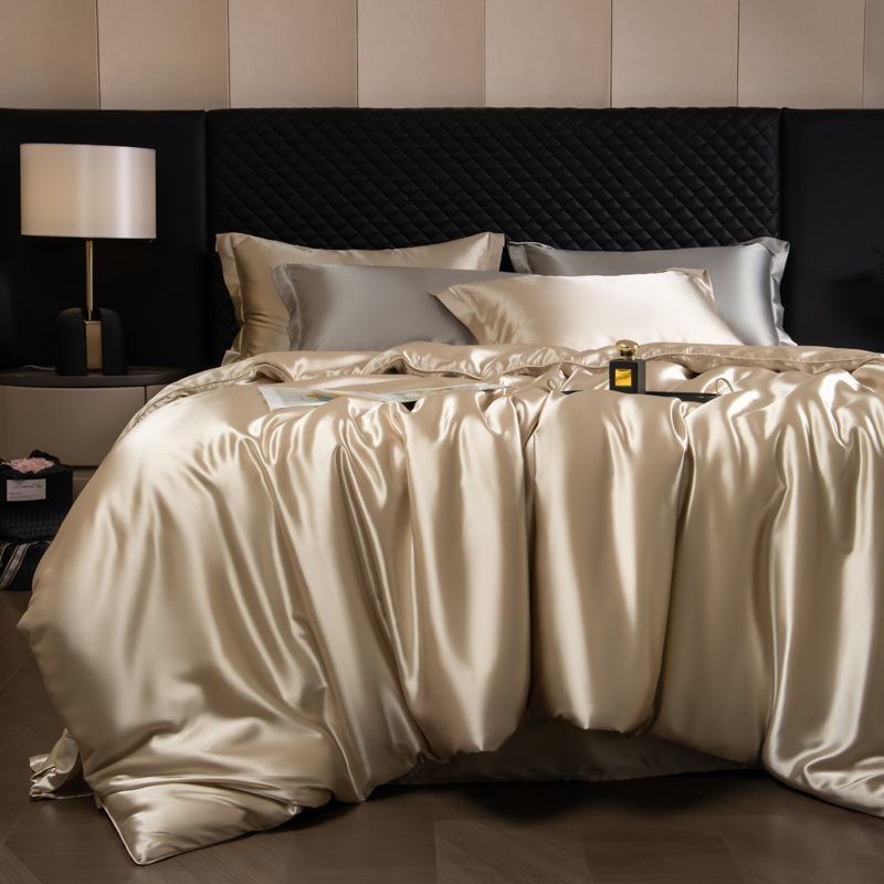Luxury Mulberry Silk 4-Piece Bedding Set - Premium Soft Satin Duvet Cover