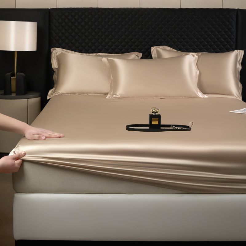 Mulberrry Silk Fitted 3-Piece Sheet Set - Premium Bed Sheet & Pillowcase Set