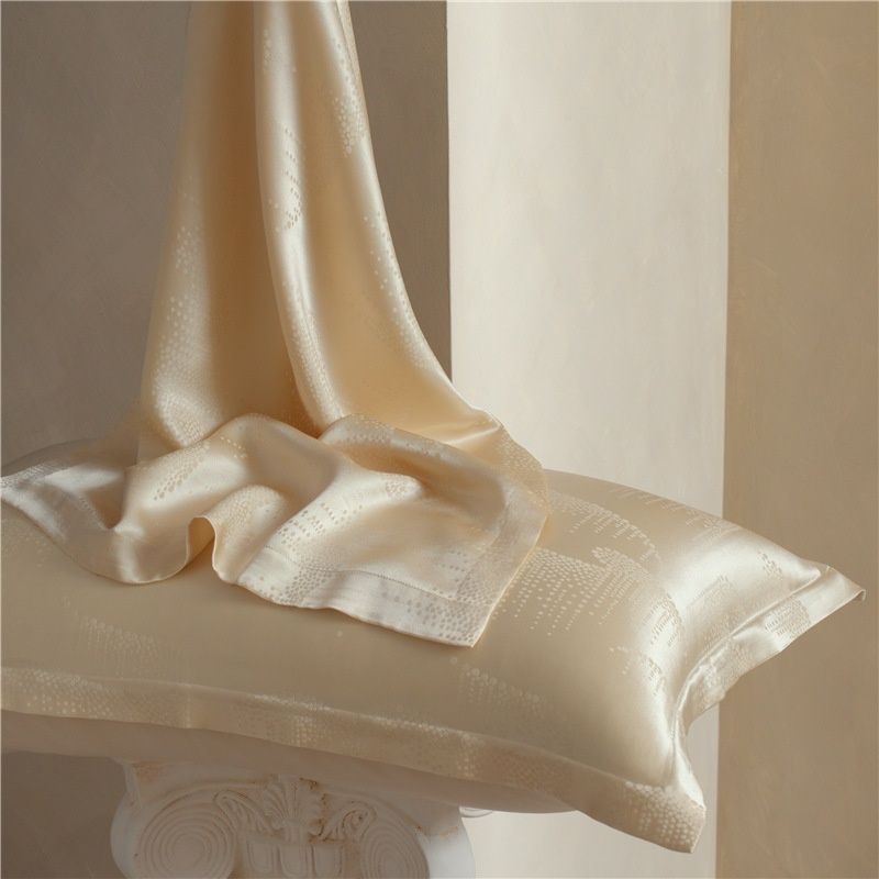 Luxury 6A Graded 40 Momme Mulberry Silk Jacquard Pillowcase - 1piece