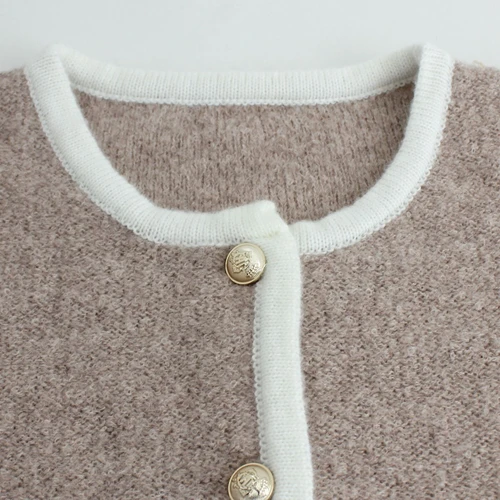 Knit Cardigan Sweater Button Pockets Lightweight