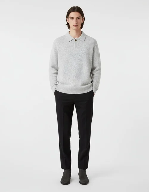 Maglione da uomo con risvolto in maglia, vestibilità semplice e ampia, da indossare sotto la giacca.