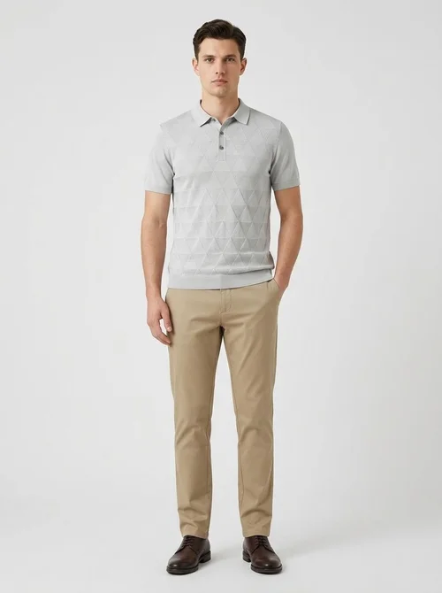 Polo homme en maille texturée à motifs géométriques