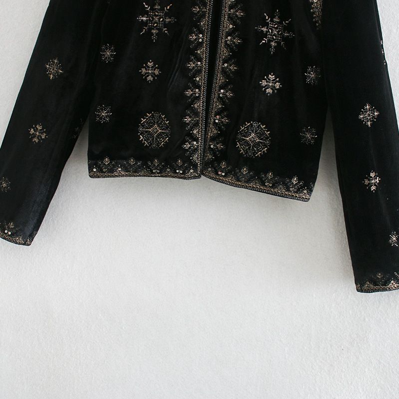 Veste de cour en velours brodé KUN-00152