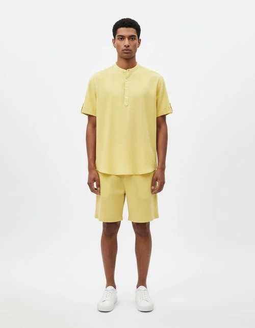 Men's Early Summer Solid Color Stand Collar Short Sleeve Shirt & Shorts Set