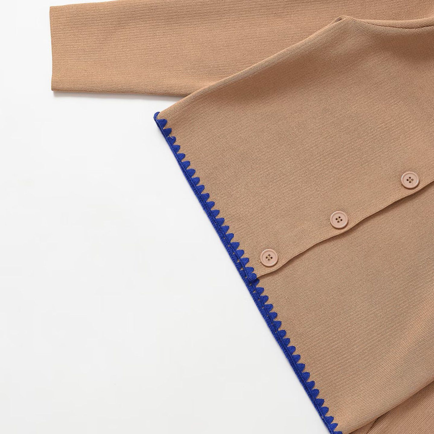 Knit Cardigan - Embroidered Color Block Sweater KUN-00298