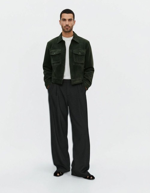 Chaqueta corta entallada con cuello de solapa - Moda informal