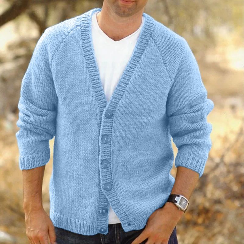 V-Neck Slim Fit Knitted Cardigan with Button Detail for Men's Casual Winter Wear