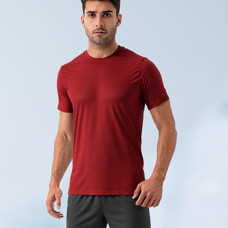 Breathable Mesh Relaxed Fit Men's Sports T-Shirt for Quick-Dry Outdoor Training