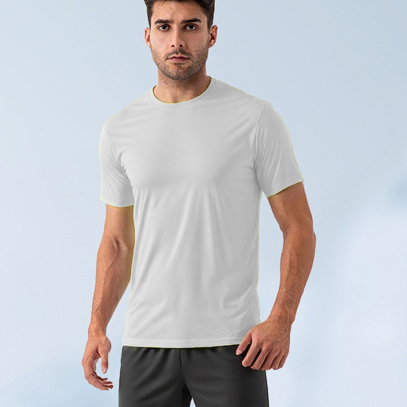 Breathable Mesh Relaxed Fit Men's Sports T-Shirt for Quick-Dry Outdoor Training