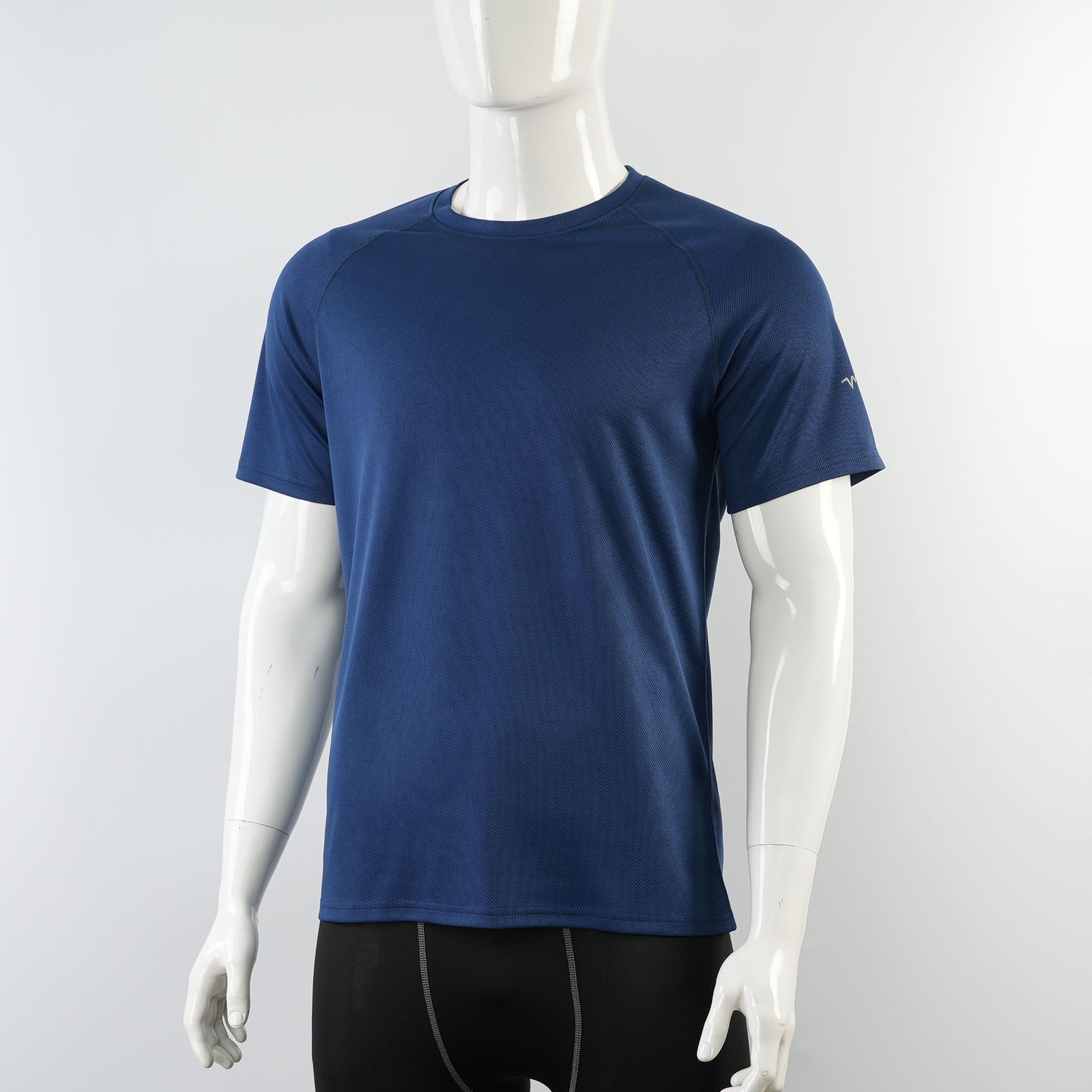 Athletic Fit Quick-dry Men's T-shirt: Breathable Performance Top for Gym and Training